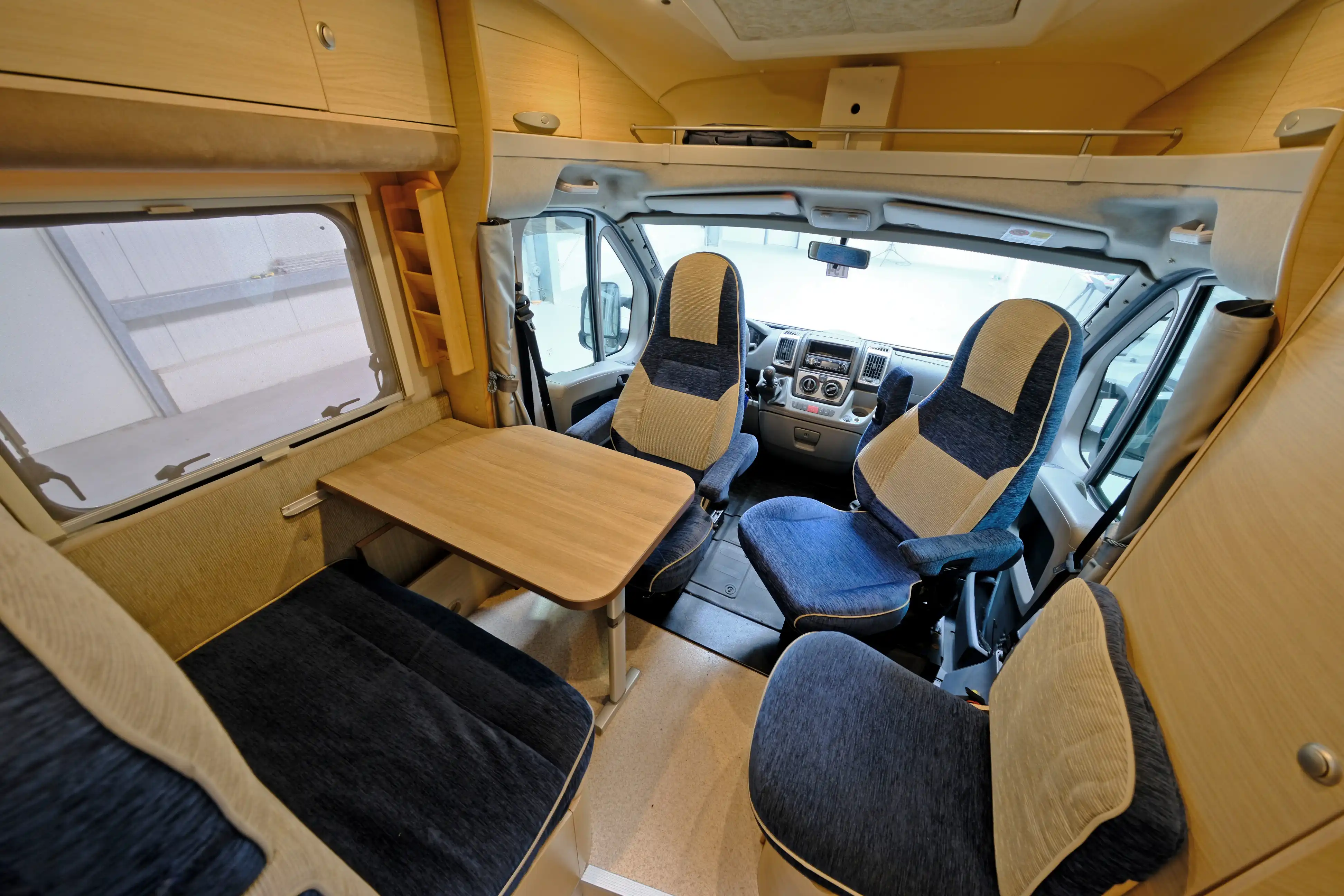ADRIA Compact 590 SP 